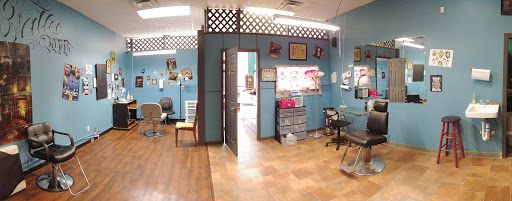 Tattoo Shop «Sugar Skulls Tattoo Shop», reviews and photos, 1935 S College St, Auburn, AL 36832, USA