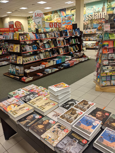 Book Store «Barnes & Noble», reviews and photos, 3701 McKinley Pkwy, Buffalo, NY 14219, USA