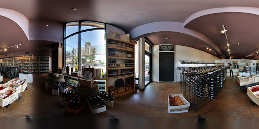 Wine Store «Calwine», reviews and photos, 1014 Clinton St, Napa, CA 94559, USA