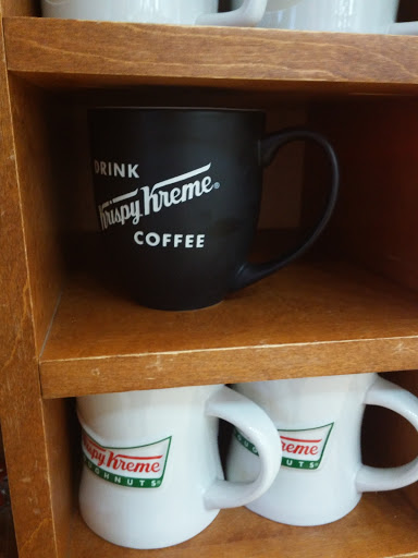 Bakery «Krispy Kreme Doughnuts», reviews and photos, 208 W 14 Mile Rd, Troy, MI 48083, USA