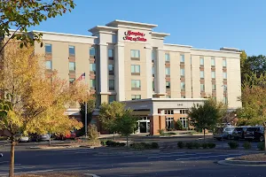 Hampton Inn and Suites Johns Creek image