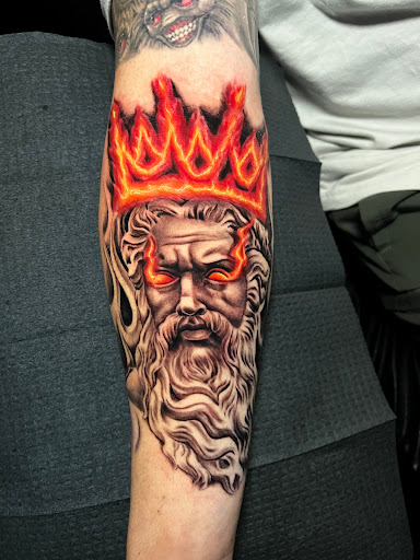 Explore clock tattoos ideas, creative tattoo ideas in Tampa, available at Emphasis Tattoo