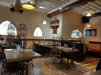 Atmosphère du Restaurant de spécialités d'Afrique du Nord Restaurant Le Tipaza Villefranche sur saône 69 Rhône à Villefranche-sur-Saône - n°7