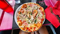 Plats et boissons du Pizzeria le robinson à Roquebrune-sur-Argens - n°2