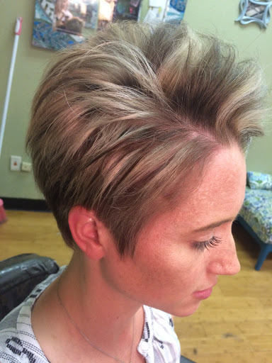 Beauty Salon «Redneck Rockstar/Hair Salon-Misty Wilson», reviews and photos, 2302 Gilmer Rd, Longview, TX 75604, USA