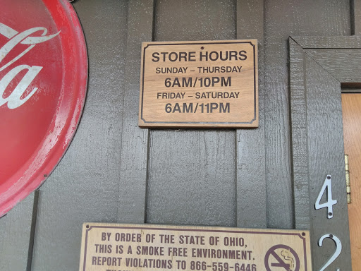 American Restaurant «Cracker Barrel Old Country Store», reviews and photos, 4210 Marlane Dr, Grove City, OH 43123, USA