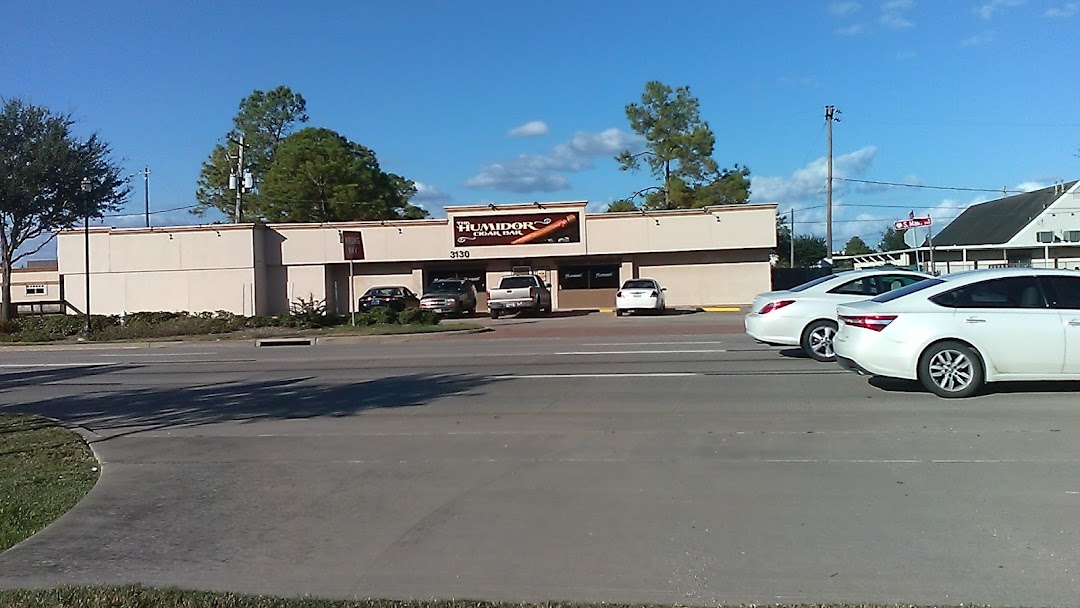 Humidor Cigar Bar & Lounge