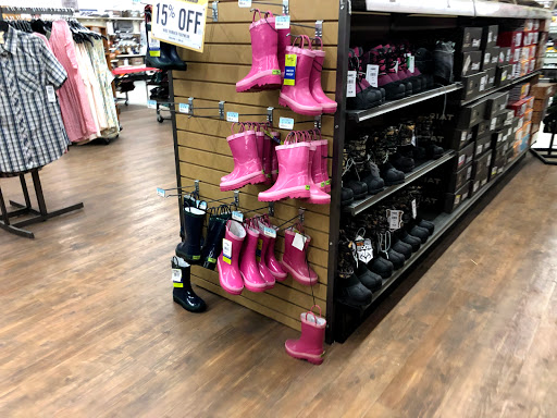 Home Improvement Store «Tractor Supply Co.», reviews and photos, 115 4 Seasons Blvd a, Hendersonville, NC 28792, USA