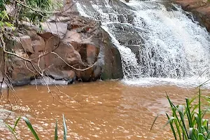 Waterfall Pulinopolis image