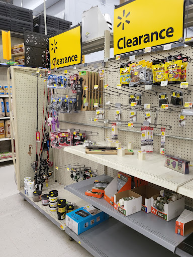 Department Store «Walmart Supercenter», reviews and photos, 300 Iowa Speedway Dr, Newton, IA 50208, USA