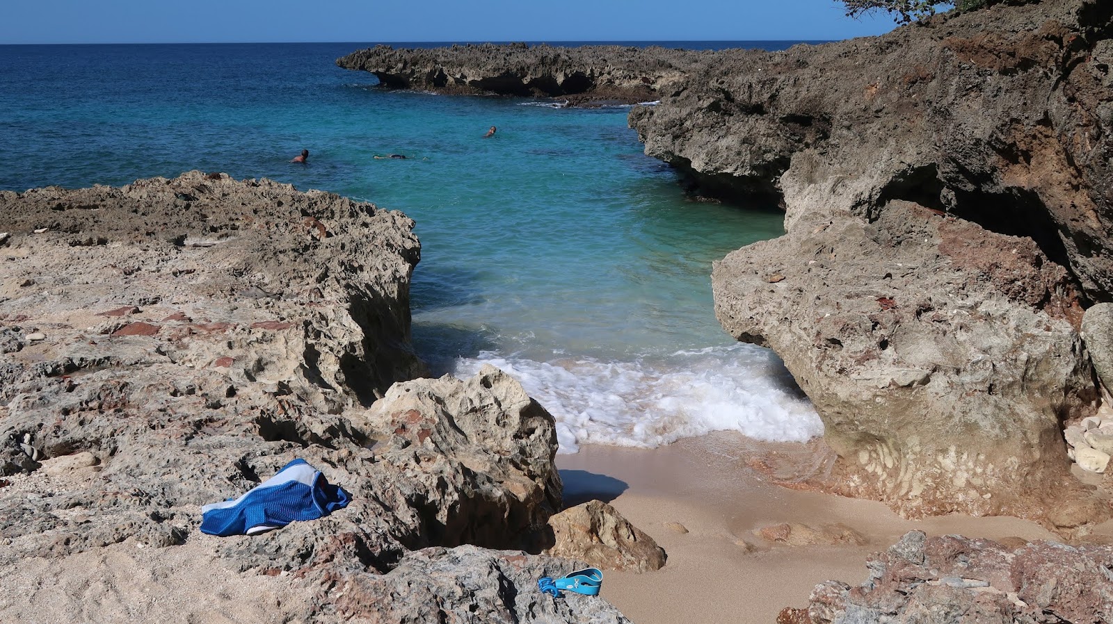 Photo de Playa Baracoa avec micro baie