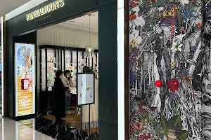 Penhaligon's FEDS Xinyi A13 - 潘海利根 遠百信義A13店 image