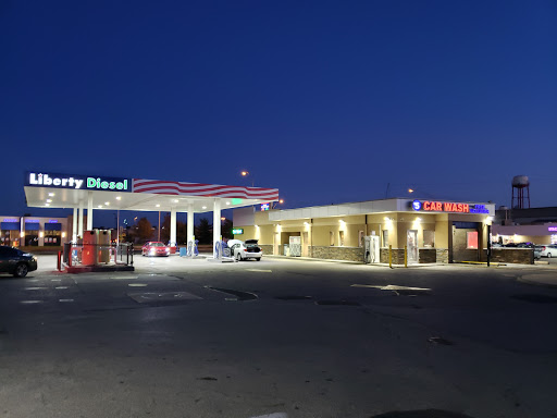 Car Wash «Southport Plaza Car Wash», reviews and photos, 1600 S Christopher Columbus Blvd, Philadelphia, PA 19148, USA