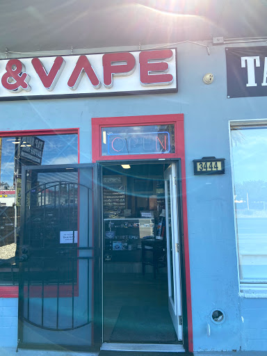 Tobacco Shop «Dab Smoke Shop», reviews and photos, 3444 Santa Rosa Ave, Santa Rosa, CA 95407, USA