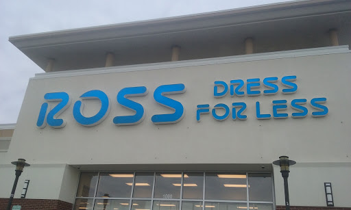 Clothing Store «Ross Dress for Less», reviews and photos, 1020 Veterans Pkwy, Clarksville, IN 47129, USA