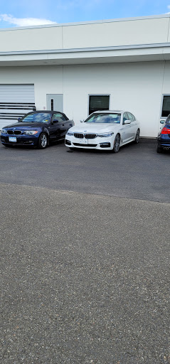 Used Car Dealer «Gault Auto Sport BMW», reviews and photos, 2311 North St, Endicott, NY 13760, USA