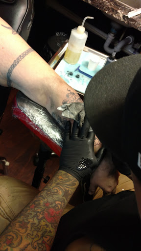 Tattoo Shop «Stained Inc. Tattoo and Piercing», reviews and photos, 521 US-321, Lenoir City, TN 37772, USA