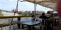 Atmosphère du Bar-restaurant à huîtres Chez Mamelou à Dolus-d'Oléron - n°7