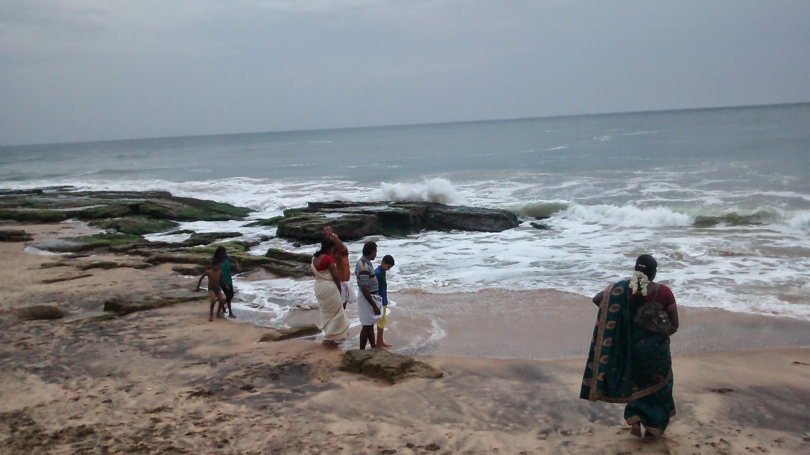 Fotografija Dwarakapathi Beach divje območje