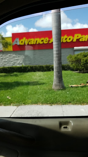 Auto Parts Store «Advance Auto Parts», reviews and photos, 117 N Federal Hwy, Hallandale Beach, FL 33009, USA