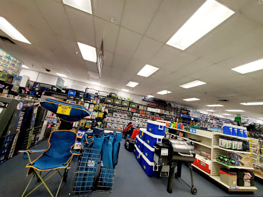 Sporting Goods Store «Big 5 Sporting Goods - Pinole», reviews and photos, 1572 Fitzgerald Dr, Pinole, CA 94564, USA