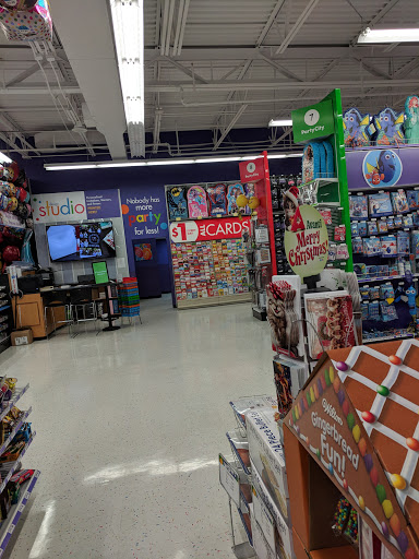 Party Store «Party City», reviews and photos