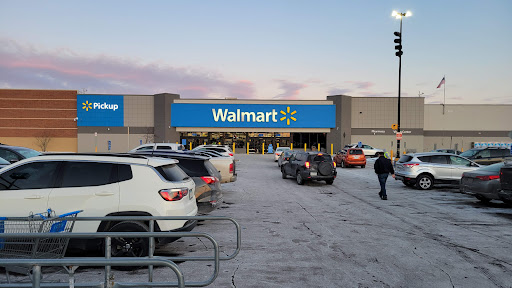 Discount Store «Walmart», reviews and photos, 1360 Town Centre Dr, Eagan, MN 55123, USA