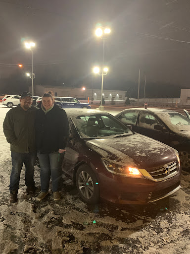 Car Dealer «RightWay Auto Sales», reviews and photos, 3834 Lake St, Kalamazoo, MI 49048, USA