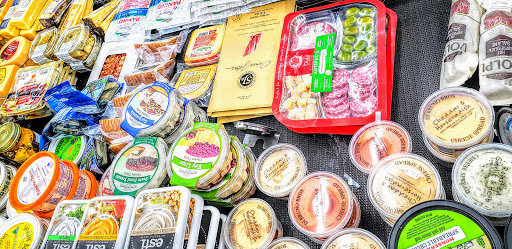 Liquor Store «Crown Wine & Spirits», reviews and photos, 1030 NE 15th Ave, Fort Lauderdale, FL 33304, USA