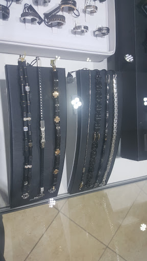 Jewelry Store «Scott Jewelers», reviews and photos, 1220 Kings Hwy, Brooklyn, NY 11229, USA