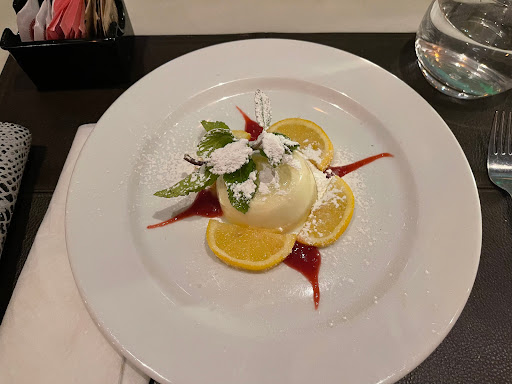 Lemon panna cotta