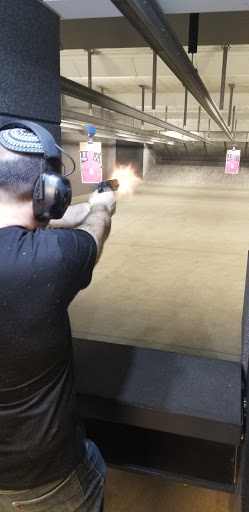 Gun Shop «Huron Valley Guns», reviews and photos, 143 S Milford Rd, Milford, MI 48381, USA