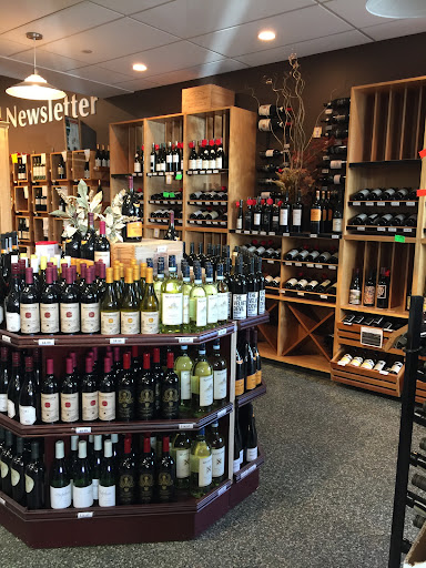 Wine Store «Blanchard Liquor - Jamaica Plain», reviews and photos, 741 Centre St, Jamaica Plain, MA 02130, USA