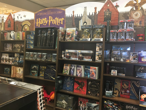 Book Store «Barnes & Noble», reviews and photos, 2900 Peachtree Rd NW #310, Atlanta, GA 30305, USA