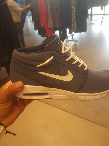 Clothing Store «Nike Clearance Store», reviews and photos, 1111 League Line Rd #193, Conroe, TX 77303, USA