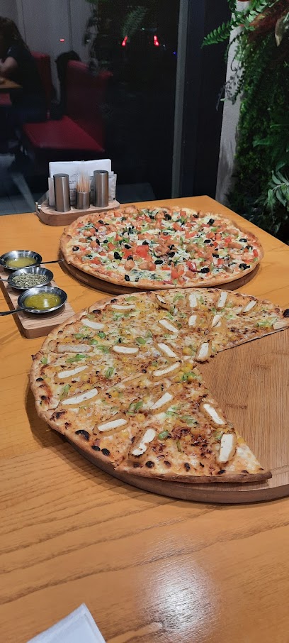 Pizza Mizza Sumqayıt - Bağça Şəhər, Sumqayit 5000, Azerbaijan