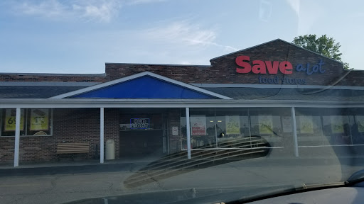 Grocery Store «Save-A-Lot», reviews and photos, 8005 State St, Garrettsville, OH 44231, USA