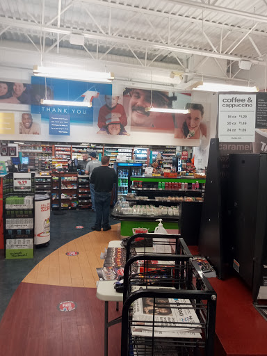 Gas Station «Thorntons», reviews and photos, 7301 Kingsgate Way, West Chester Township, OH 45069, USA