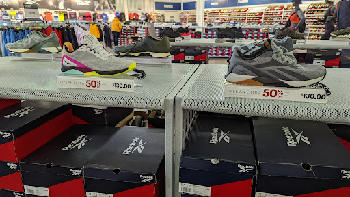 Shopping Mall «Albertville Premium Outlets», reviews and photos, 6415 Labeaux Ave NE, Albertville, MN 55301, USA