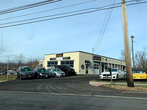 Trolley Square Services Center, 384 W Main St, Branford, CT 06405, USA, 