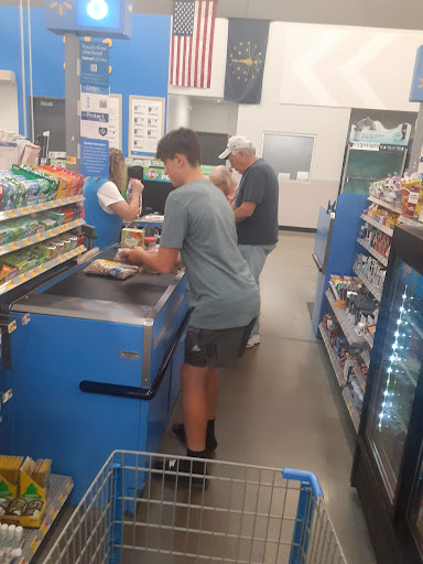 Discount Store «Walmart», reviews and photos, 1309 E Hackberry St, Salem, IN 47167, USA