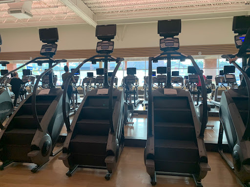 Gym «LA Fitness», reviews and photos, 175 Passaic Ave, Kearny, NJ 07032, USA