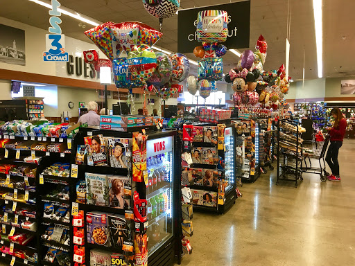 Grocery Store «Vons», reviews and photos, 931 Lomas Santa Fe Dr, Solana Beach, CA 92075, USA