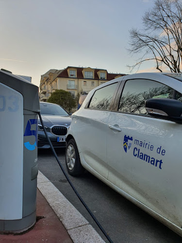 Borne de recharge de véhicules électriques Electric 55 Station de recharge Clamart