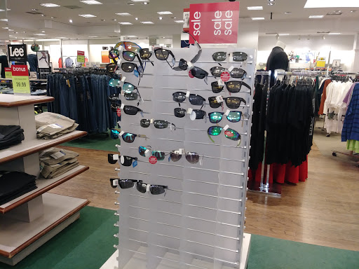 Shopping Mall «Wilton Mall», reviews and photos, 3065 NY-50, Saratoga Springs, NY 12866, USA