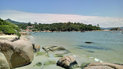 Foto von Prainha de Ganchos de Fora II mit geräumiger strand