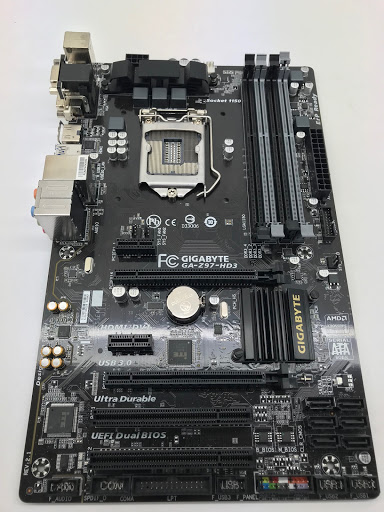 Mobile Phone Repair Shop «Smart Tech iPhone, iPad, Mac & PC Repair», reviews and photos, 2379 N Hicks Rd, Palatine, IL 60074, USA