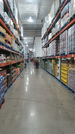 Warehouse store «Costco Wholesale», reviews and photos, 4500 W Shaw Ave, Fresno, CA 93722, USA