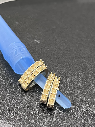 Jewelry Store «Studio Jewelers», reviews and photos, 2240 Bartow Ave, Bronx, NY 10475, USA