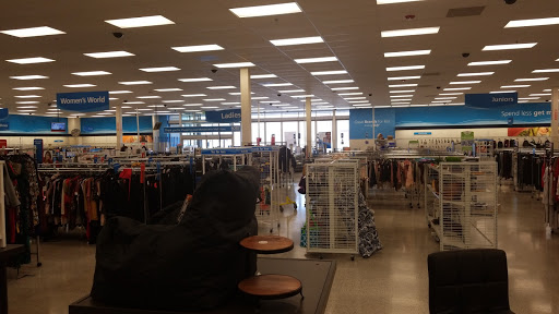 Clothing Store «Ross Dress for Less», reviews and photos, 2500 Gwynns Falls Pkwy, Baltimore, MD 21216, USA